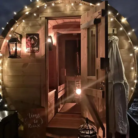 Apartment Moderne Mit Hot Tub Und Fasssauna By Interhome *
